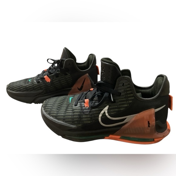 LeBron Witness 6 'Black Sequoia Crimson Pulse' - Picture 2 of 5